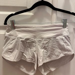 lulu lemon speed shorts 2.5